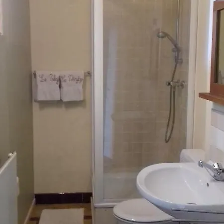 Le Thirifays Bed & Breakfast *